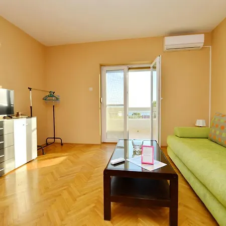 Medic Apartment *