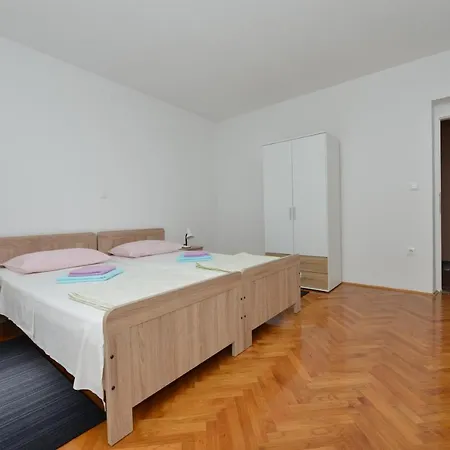 Medic Apartment