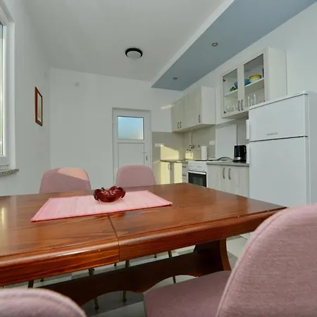 Appartement Medic Kožino